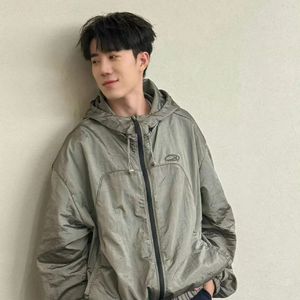 授索现代人A片三饭
